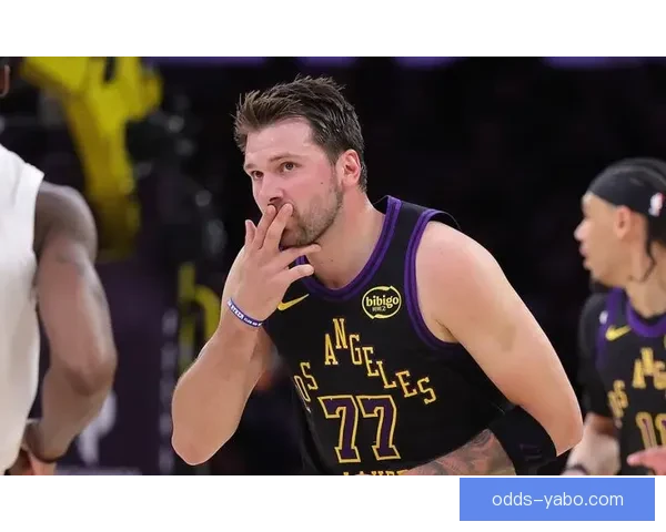 东契奇42分12助攻创里程碑湖人复仇骑士詹姆斯1229胜登顶胜场王